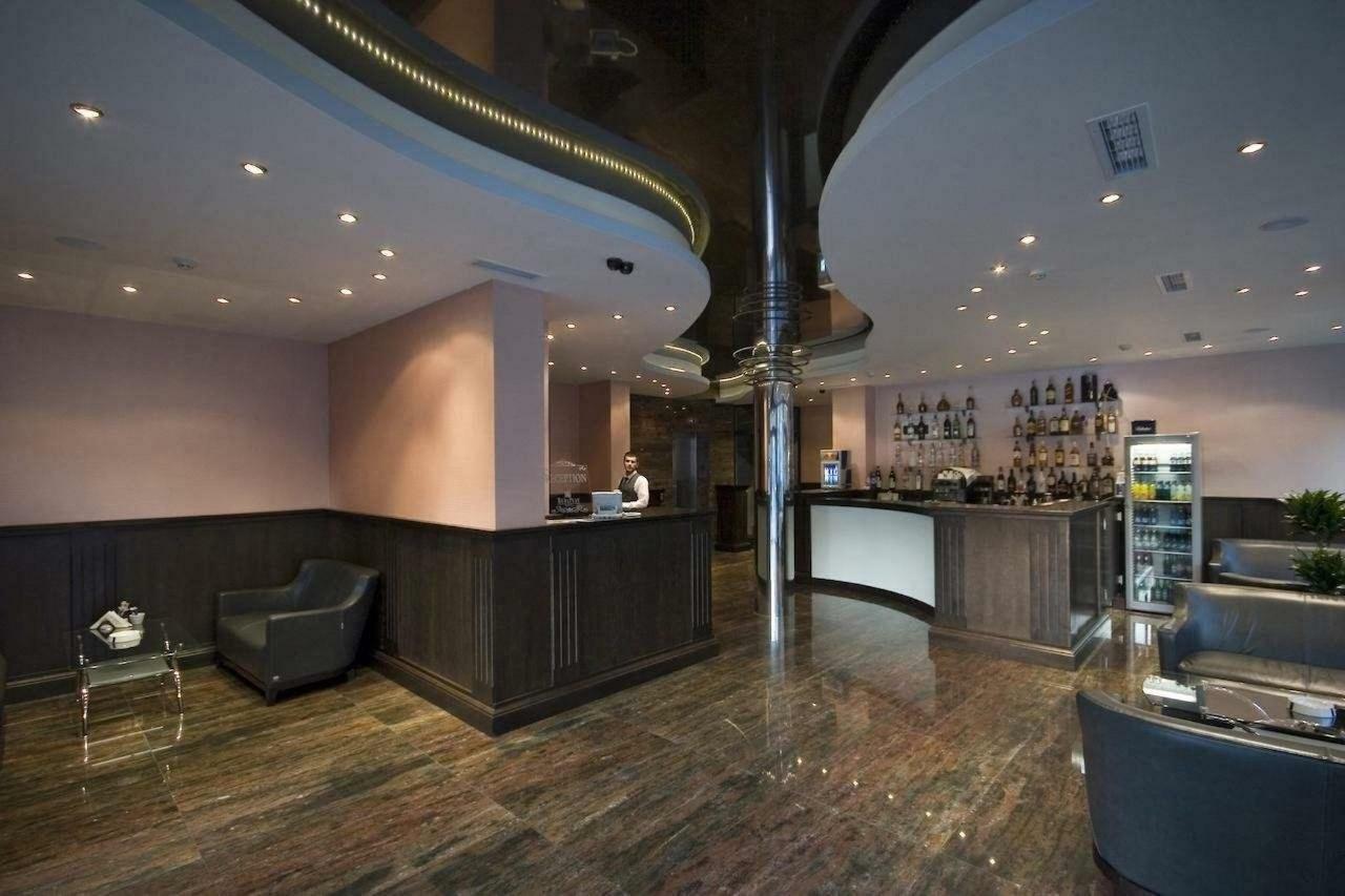 Budapest - Free Parking Hotel Sofia